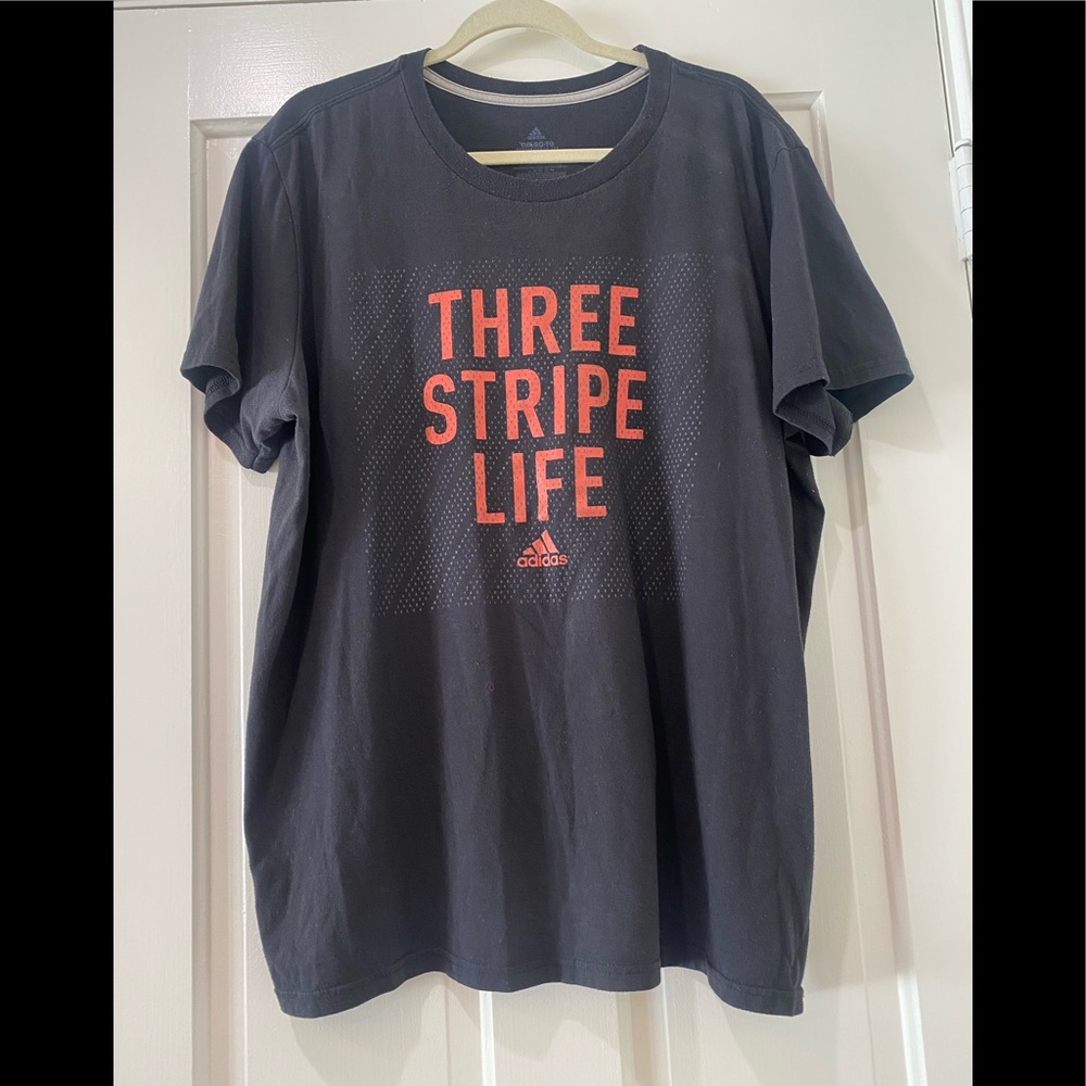 Adidas Three Stripe life Mens graphic tee shirt workout top performance